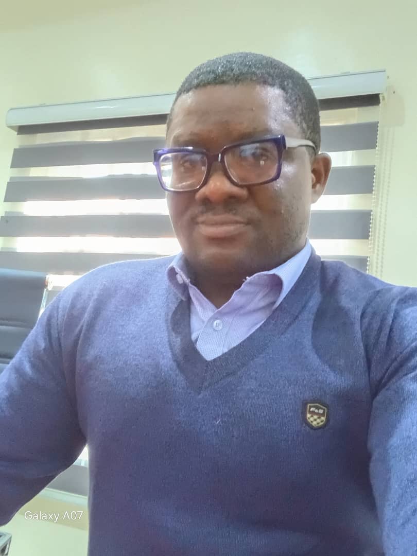 Portrait of Emmanuel Daniels, Principal Consultant at WalkTalk Consulting